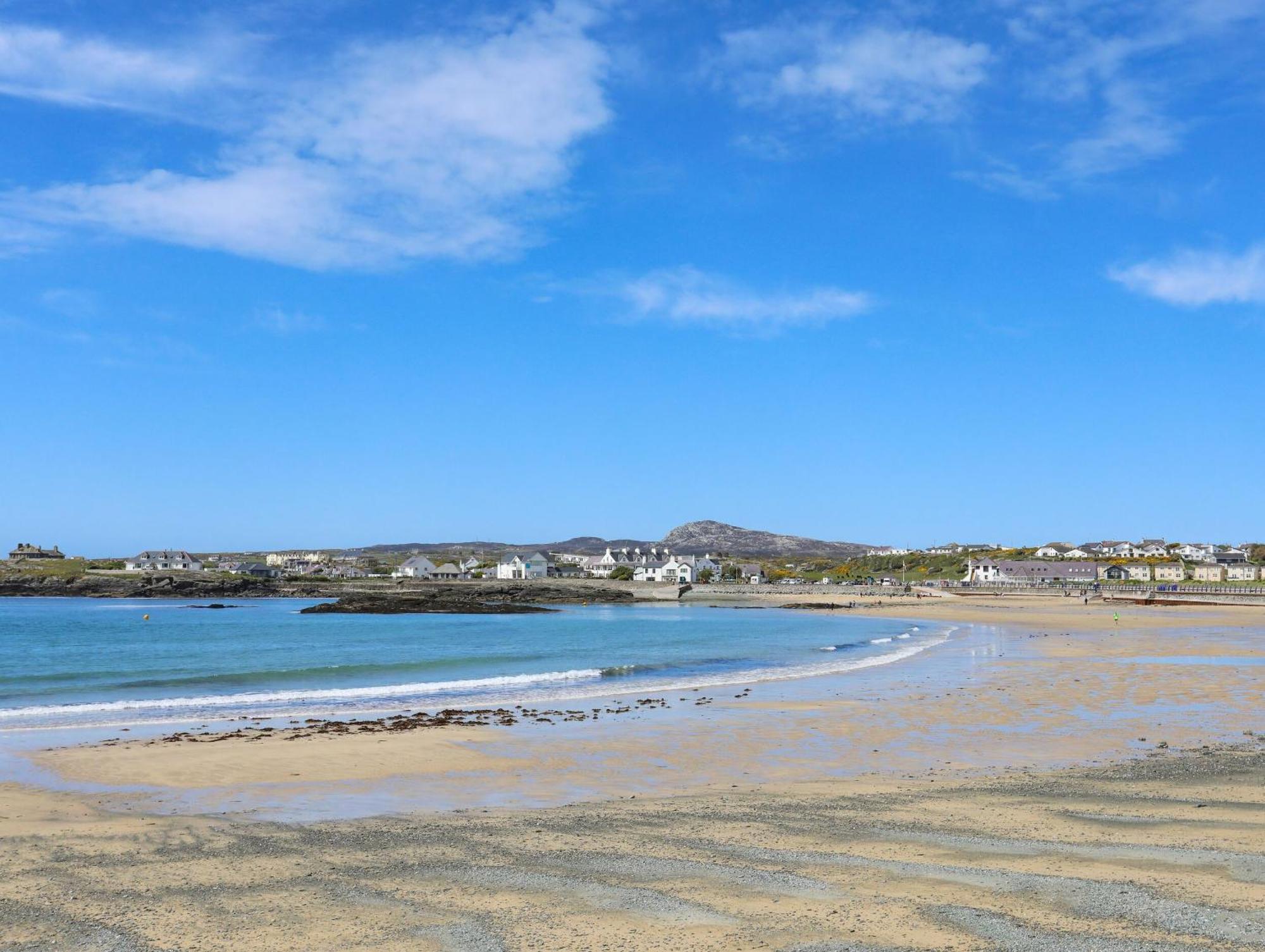 Min Y Mor Trearddur Bay Villa Exteriör bild