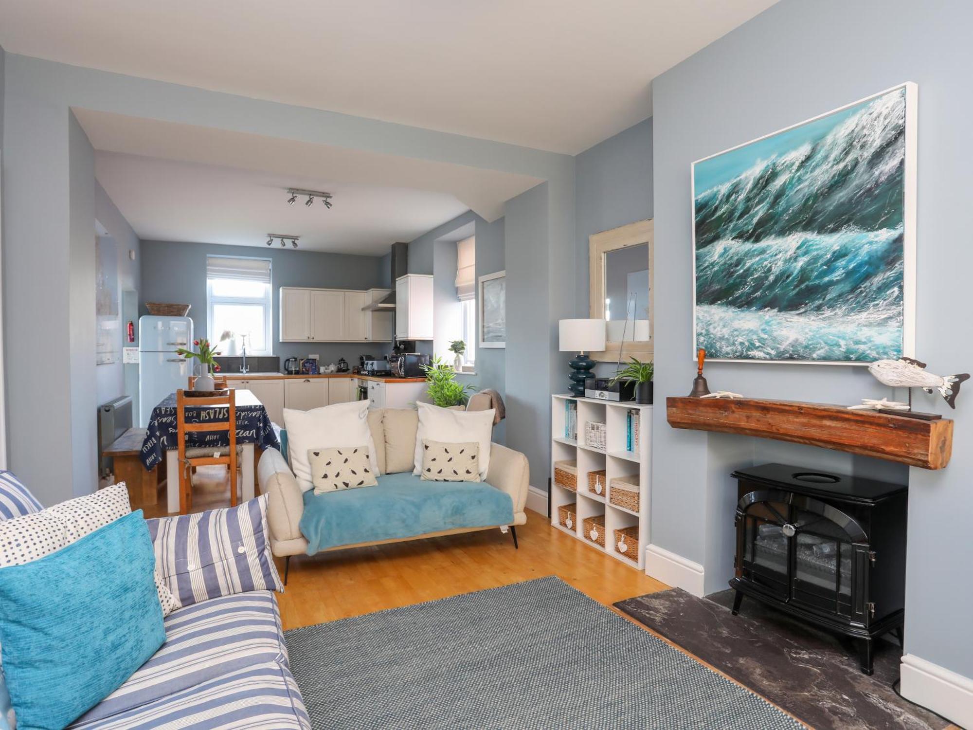 Min Y Mor Trearddur Bay Villa Exteriör bild